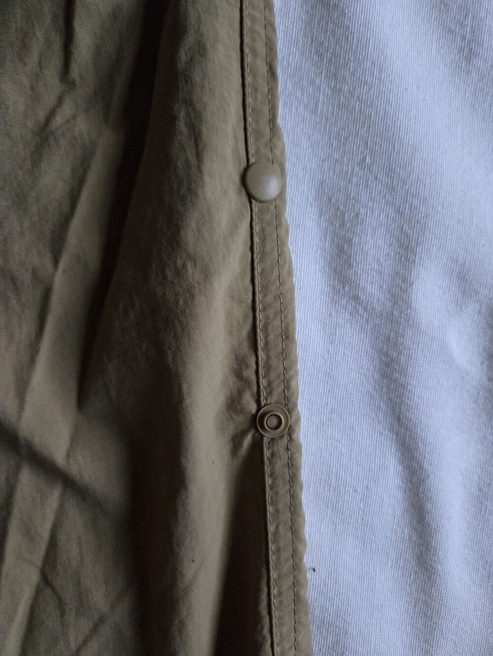 REI Men's Cargo Pants in Khaki Brown - Picture 4 of 7